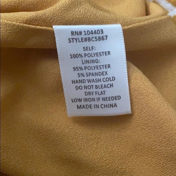 NWT J.O.A. Ruffle Button Pattern Midi Dress Small - Picture 8 of 8